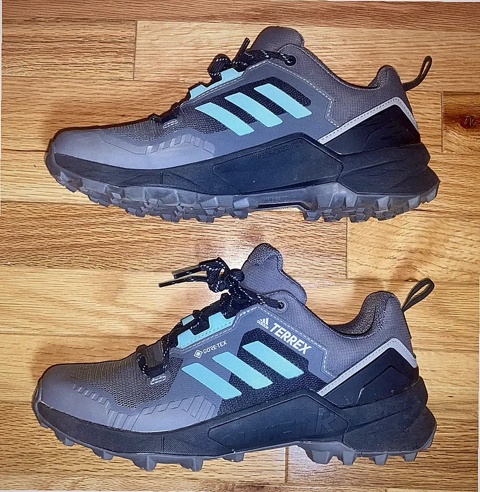 Adidas Terrex Swift R3 GTX Womens Size 10 Grey Tail Running Hiking Shoes GZ3046